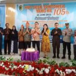 Hadiri Perayaan HUT ke-105 Desa Tontowea, Bupati Delis Komitmen Bangun Infrastruktur Jalan dan Jembatan di Morut