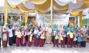 500 Anak Sekolah Dasar di Asahan Dapatkan Makanan Tambahan