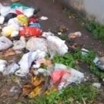 Pasar Pagelaran tak Terurus, Sampah Berceceran Hingga Membusuk