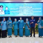 Hasnawati Asrul Lantik Ketua TP PKK Kecamatan Se-Palopo