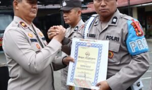Apresiasi Atas Dedikasi dan Prestasi, 31 Personel Polres Palopo Dapat Piagam Penghargaan
