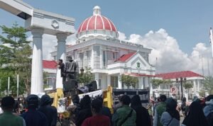 Ketua RT/RW di Palopo Unjuk Rasa, Minta Insentif 10 Bulan Segera Dibayar