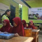 MDA Uji Coba Program Makan Siang Bergizi di Dua Sekola Dasar di Latimojong