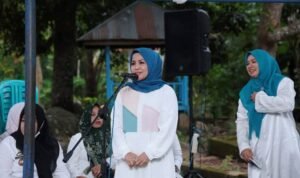 Sambut Ramadhan 1446 H, Pj Ketua TP PKK Kota Palopo Hadiri Pengajian Rutin di Mungkajang