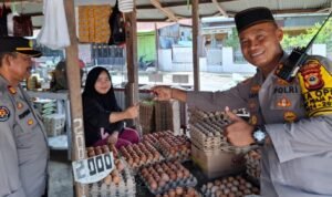 Kapolres Palopo Pantau Harga Sembako di Pasar Andi Tadda
