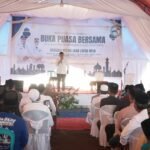 Hadiri Bukber di Towuti, Bupati Luwu Timur Janjikan Ambulans Air untuk Loeha Raya