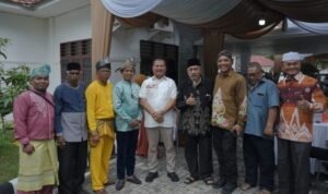 Open House Di Hari Raya Idul Fitri ke 4 di Rumah Wakil Bupati Asahan