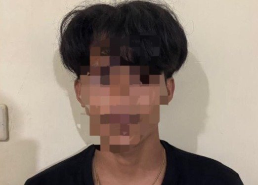 FF (20), pelaku penganiayaan di Lorong Lappo, Kelurahan Lebang, Kecamatan Wara Barat, Kota Palopo, diamankan di Mapolres Palopo. (ist)