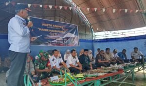 Asisten II Buka Pesta Rakyat dan Manre Massaperra di Burau Pantai