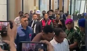 Kejagung Tahan Nadiem Makarim, Terseret Dugaan Korupsi Laptop Rp1,98 Triliun