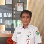 Dukcapil Lutim Sediakan Minuman Dingin Gratis untuk Warga, Bukti Pelayanan Kian Nyaman di Era Ibas-Puspa